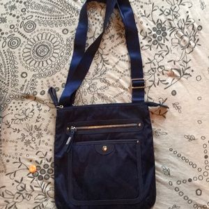 Navy bagallini shoulder tote bag